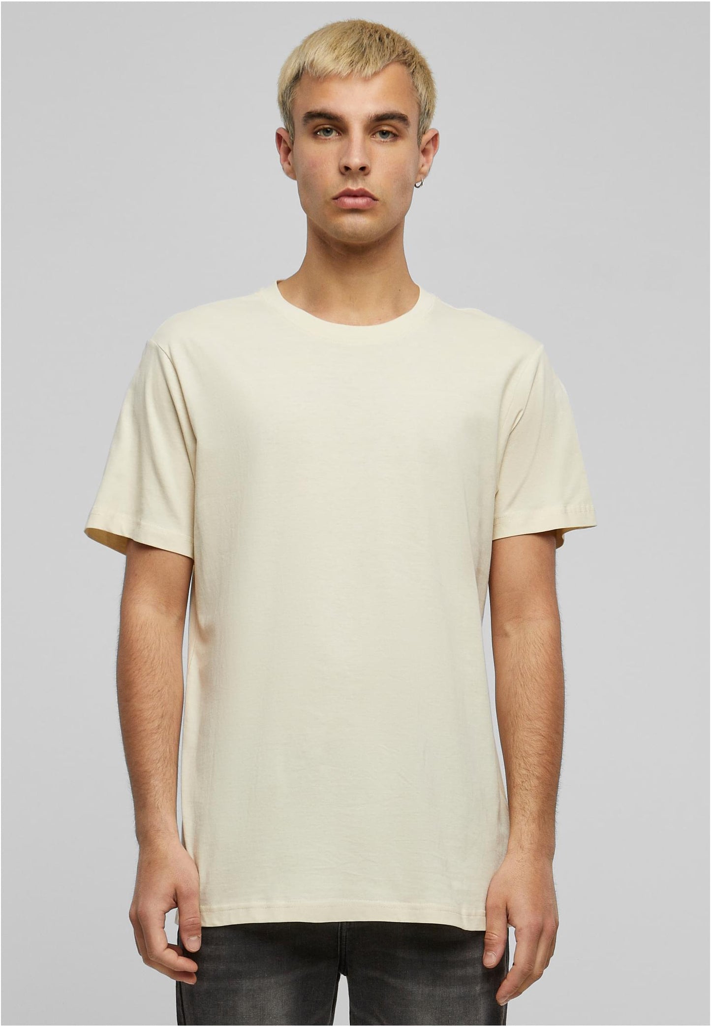 Basic Round Neck T-Shirt - BYB - Distanze Concept
