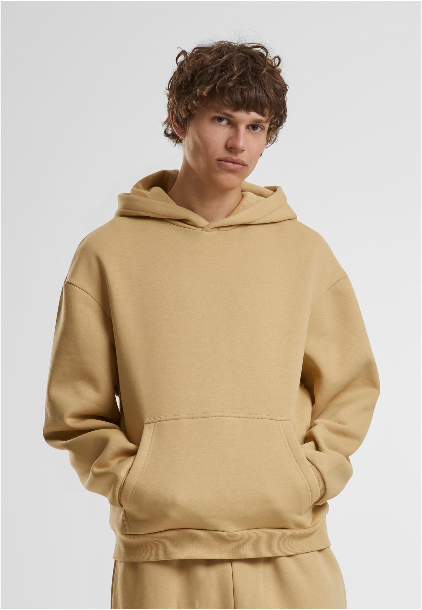 Fluffy Hoodie - BYB - Distanze Concept