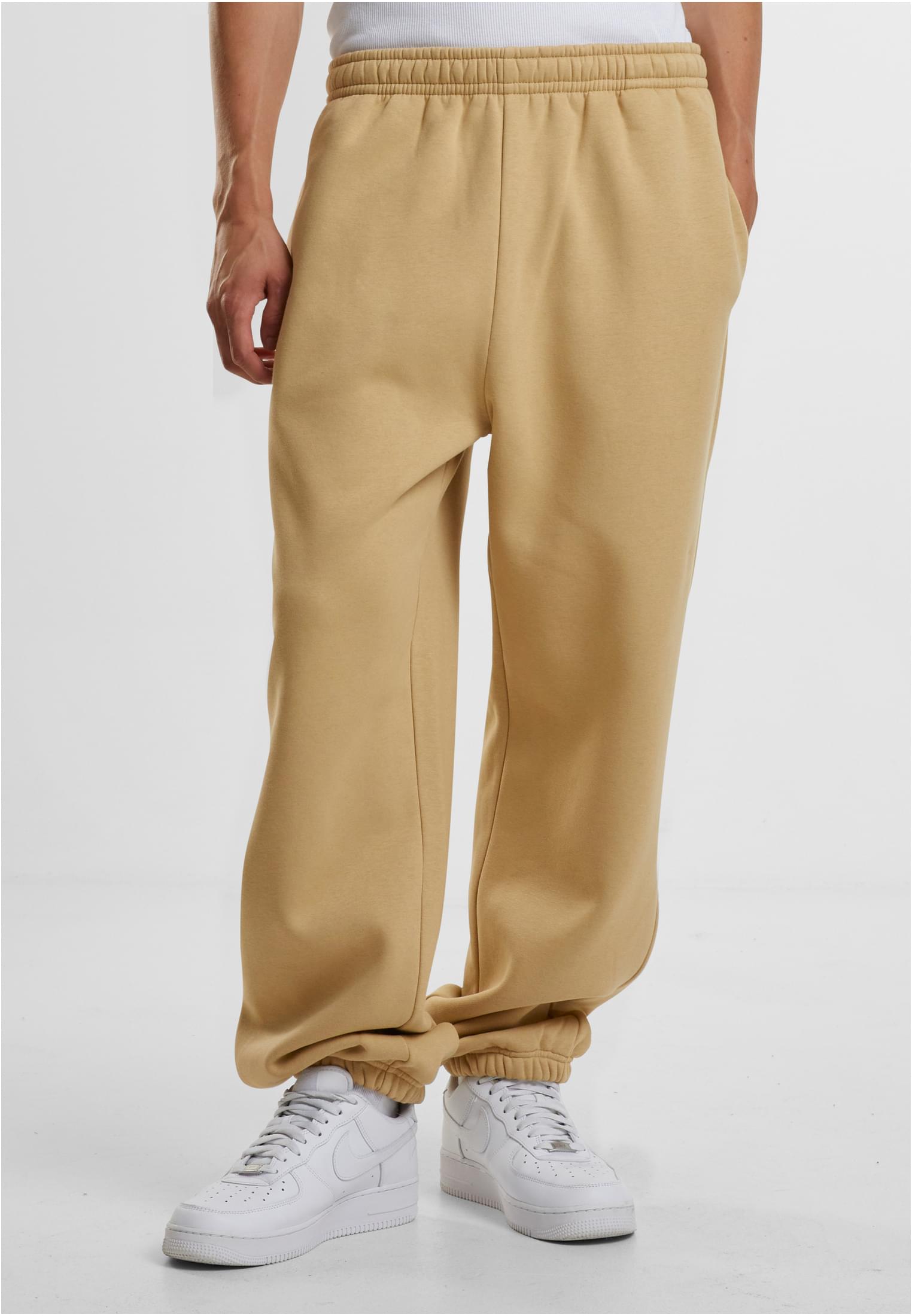 Fluffy Sweatpants - BYB - Distanze Concept