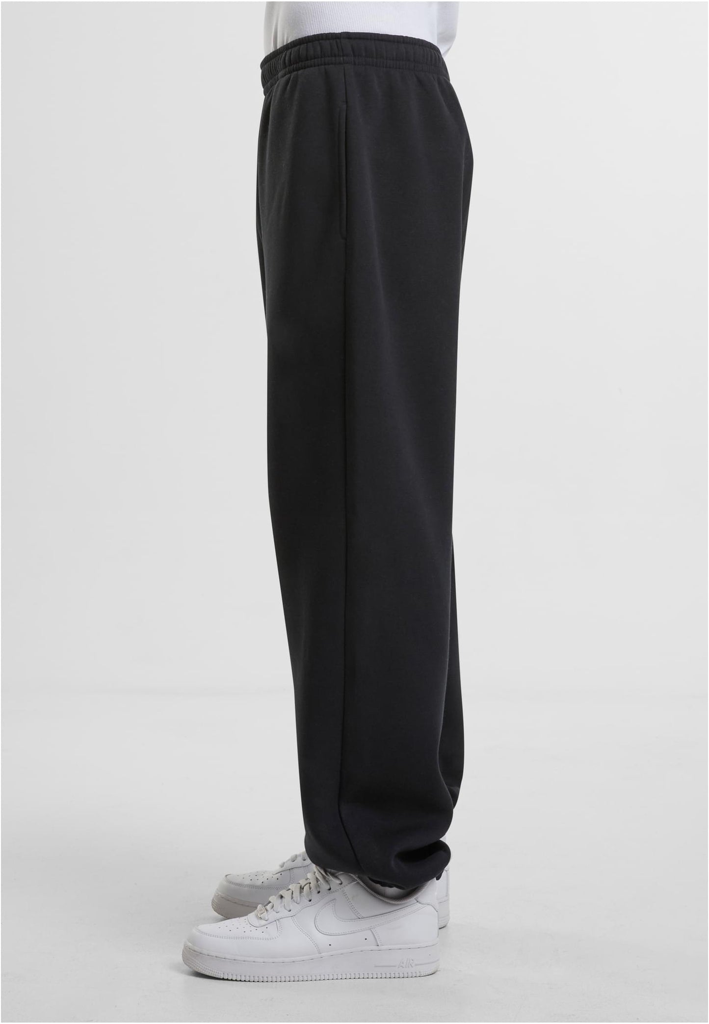 Fluffy Sweatpants - BYB - Distanze Concept