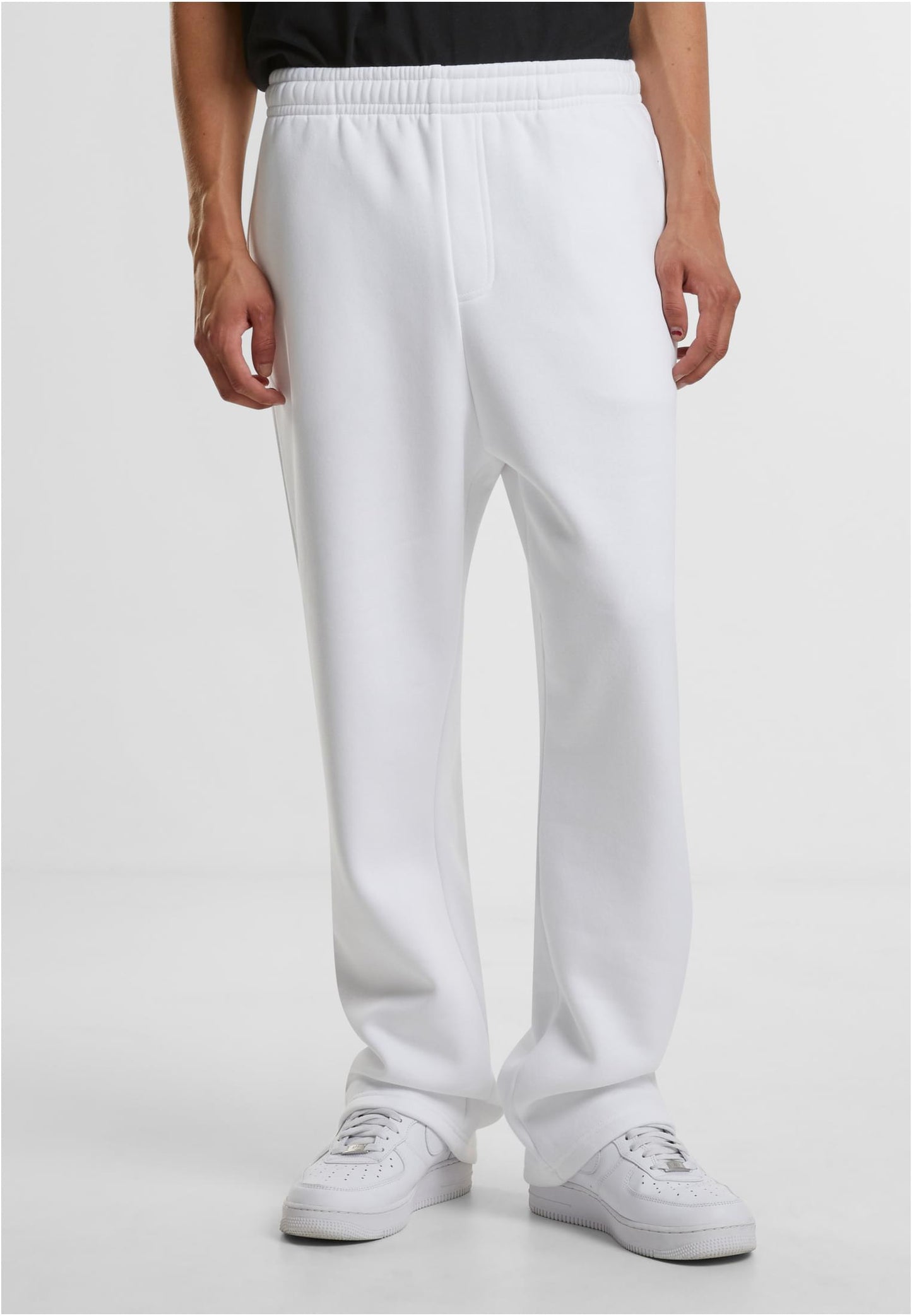Fluffy Trackpants - BYB - Distanze Concept
